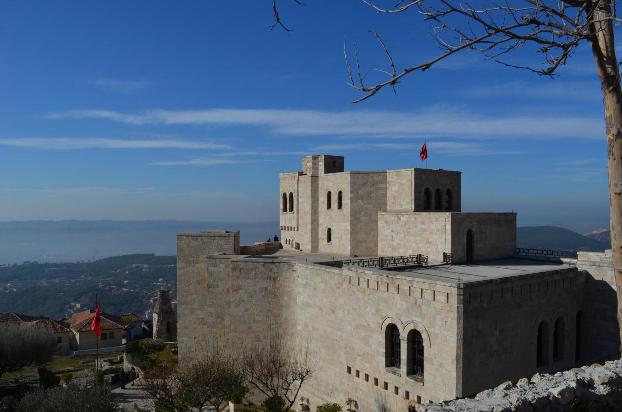 The House Of Dollma , Inside Kruja Castle Hotell Eksteriør bilde